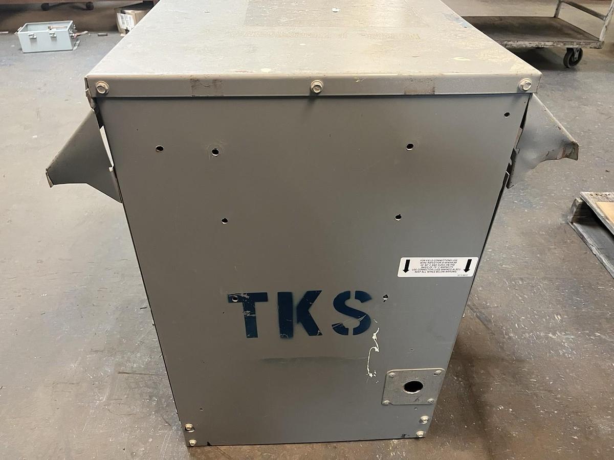 Used SQUARE D,45T3H,TRANSFORMER 45KVA 3PH HV 480V LV 208Y/120V