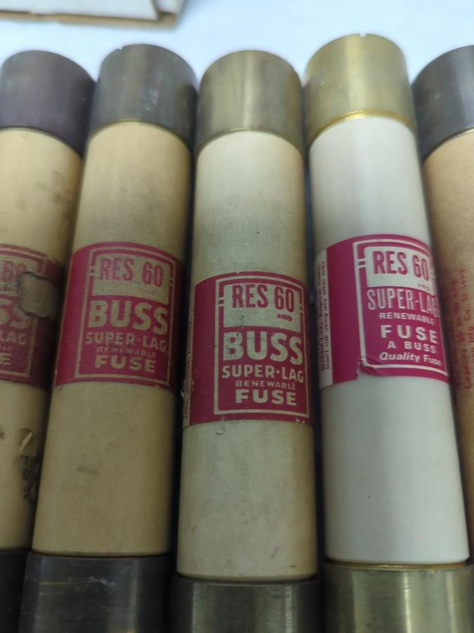 Used COOPER BUSSMANN,RES 60,SUPER-LAG REWABLE 60 AMP FUSE LOT OF 7 PRE-OWNED