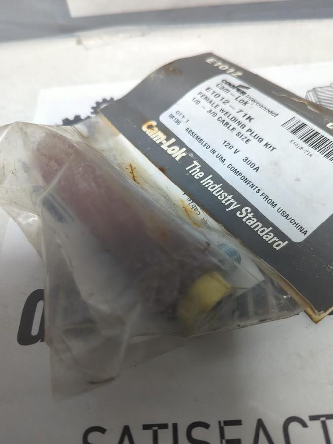Used COOPER INTERCONNECT,E1012-71K,FM WELDING PLUG KIT 120V 300A 1/0-3/0 CABLE SIZE