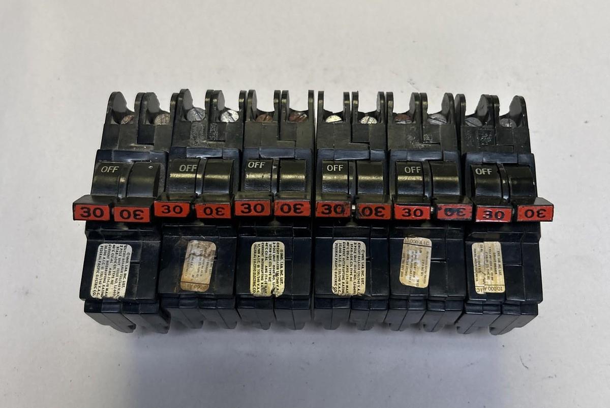 Used FEDERAL PACIFIC,NC230,CIRCUIT BREAKER 30A 120/240V 2P LOT OF 6