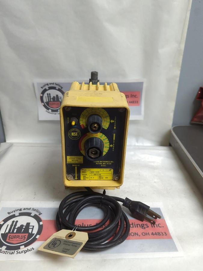 Used LIQUID METRONICS,A341-152S,METERING PUMP 115V 1 AMP PRE-OWNED