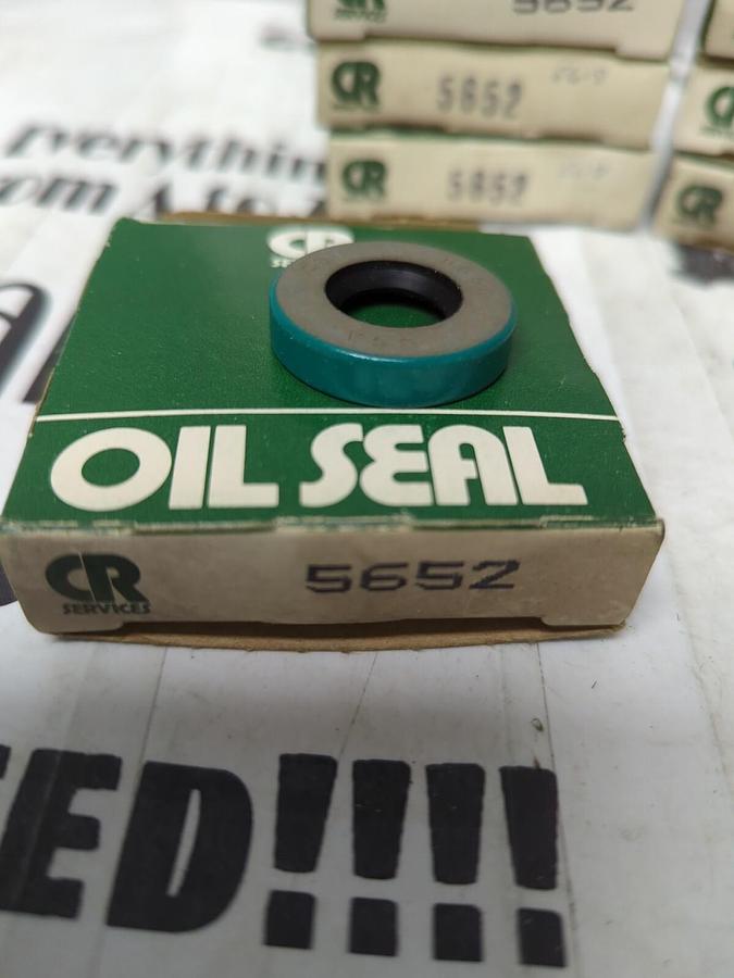 CHICAGO RAWHIDE,5652,OIL SEALS LOT OF 7 NOS