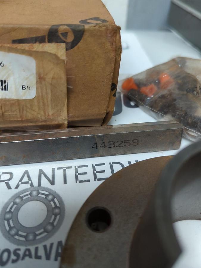 DODGE,244111,TAPERED BUSHING ASSEMBLY SIZE TDT4 X 2-3/16 NOS