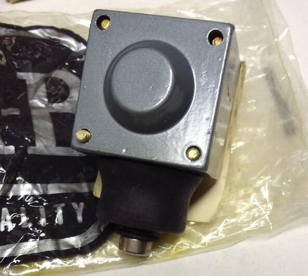 Allen Bradley,Z-13956,Side Push Rod Heal for Oiltight Limit Switch Type C