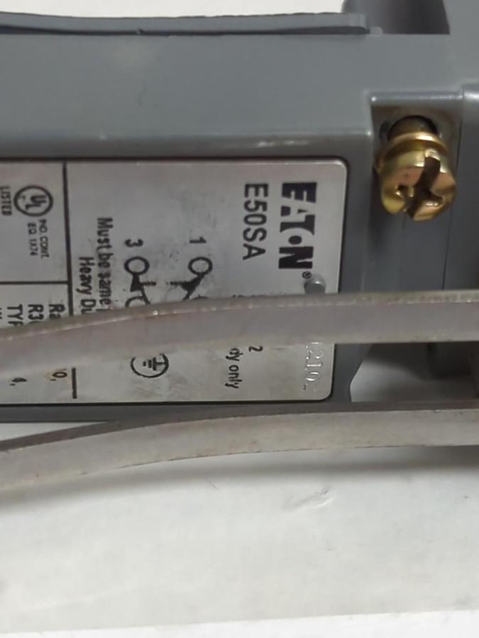 Used EATON,E50SA,LIMIT SWITCH BODY WITH E50DL1 OPERATING HEAD PRE-OWNED