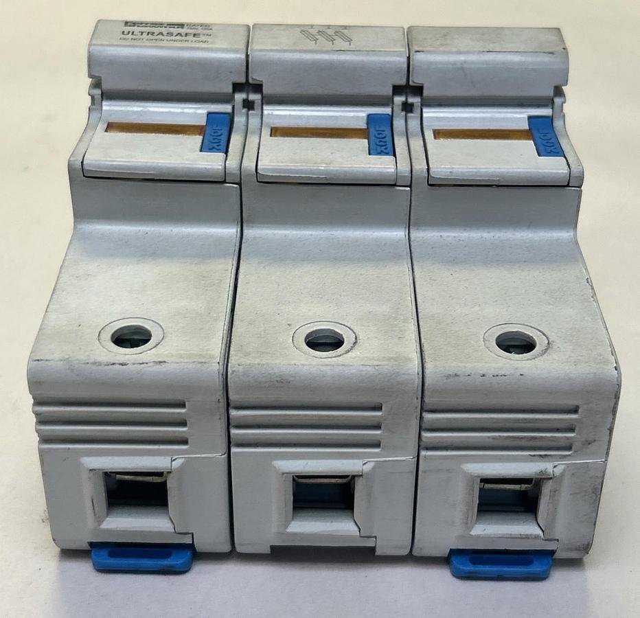 Used FERRAZ SHAWMUT,US2231,FUSE HOLDER 125A 750V