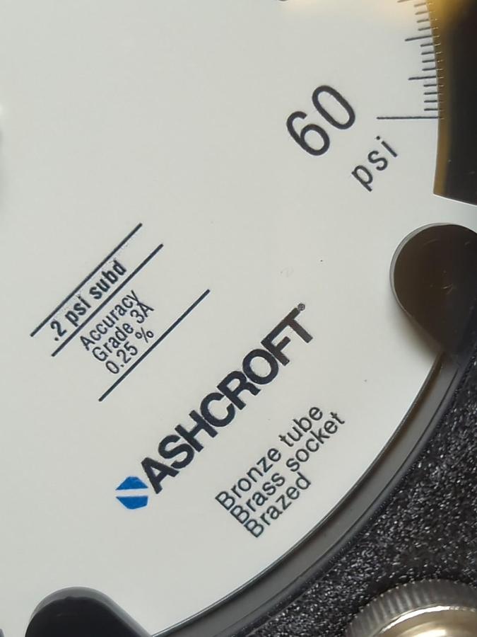 ASHCROFT,45-1082-AS-02L-60#,TEST GAUGE 0-60#PSI 4-1/2 IN BRZ TUBE/BRASS SCKT NOS