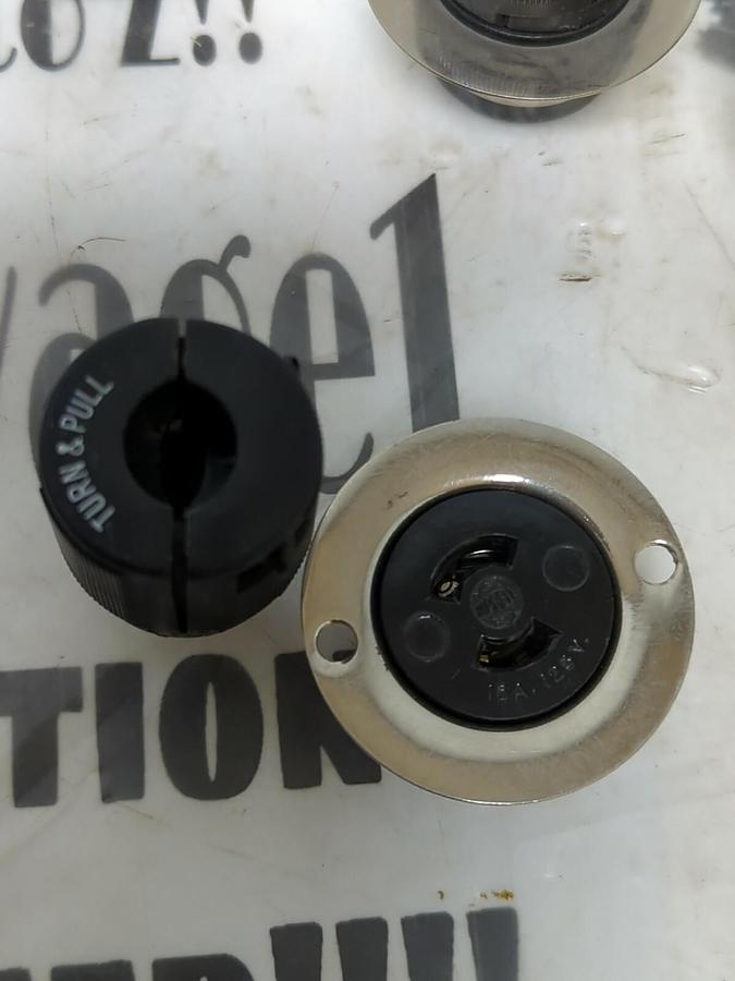 HUBBELL,7465VBLK-HBL7466,MALE PLUG & INLET 2-POLE 3-WIRE LOT OF 6 NOS