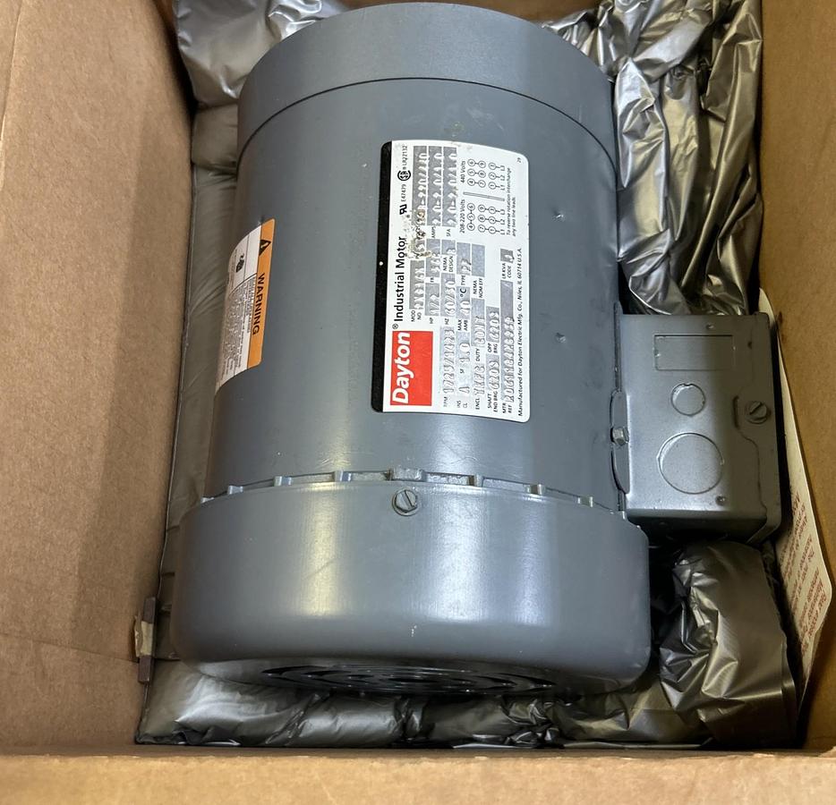 DAYTON,2N916M,AC MOTOR 1.2HP 208-220/440V 1725/1425RPM 3PH 56C FRAME