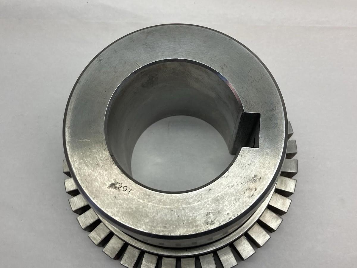 Used Falk,HUB 90T 2.8750,Steelflex Coupling 3 Inch Bore 710931