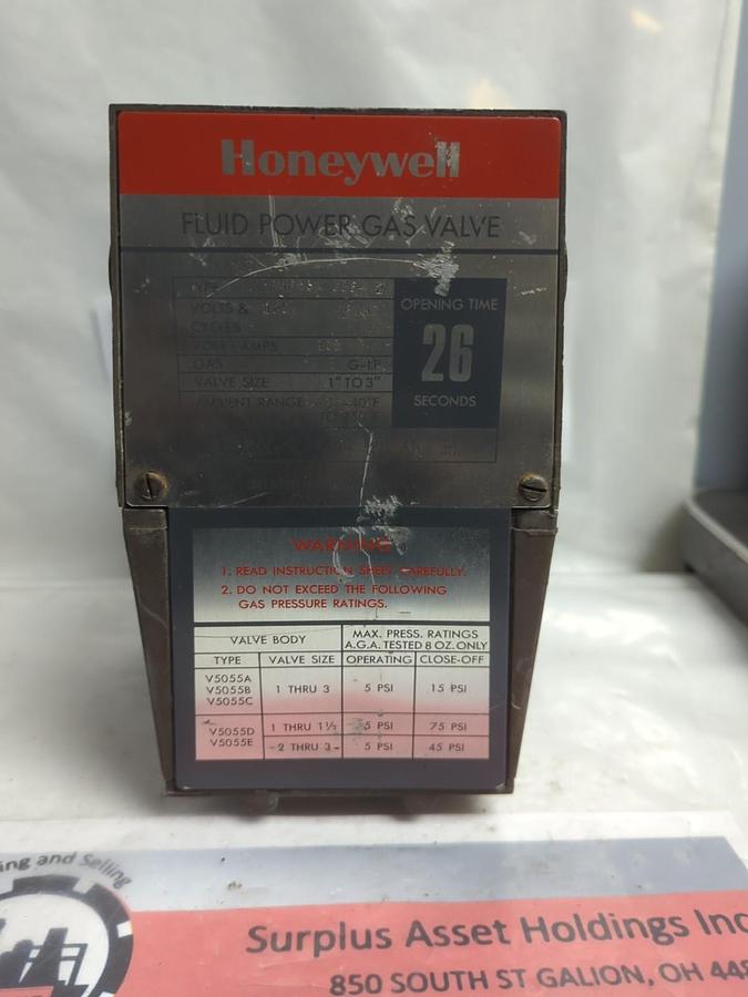 Used HONEYWELL,V4055 A 1064 2,FLUID GAS VALVE 120V 60HZ PRE-OWNED