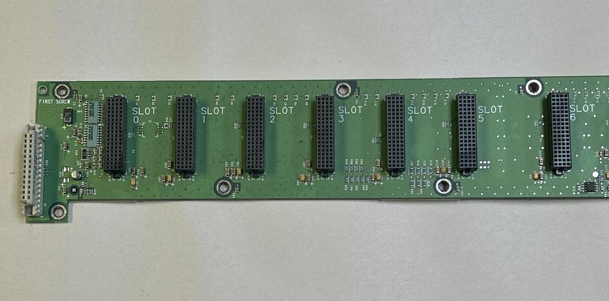 Used ALLEN BRADLEY,96191898A01,CIRCUIT BOARD FOR A 12 SLOT CHASSIS