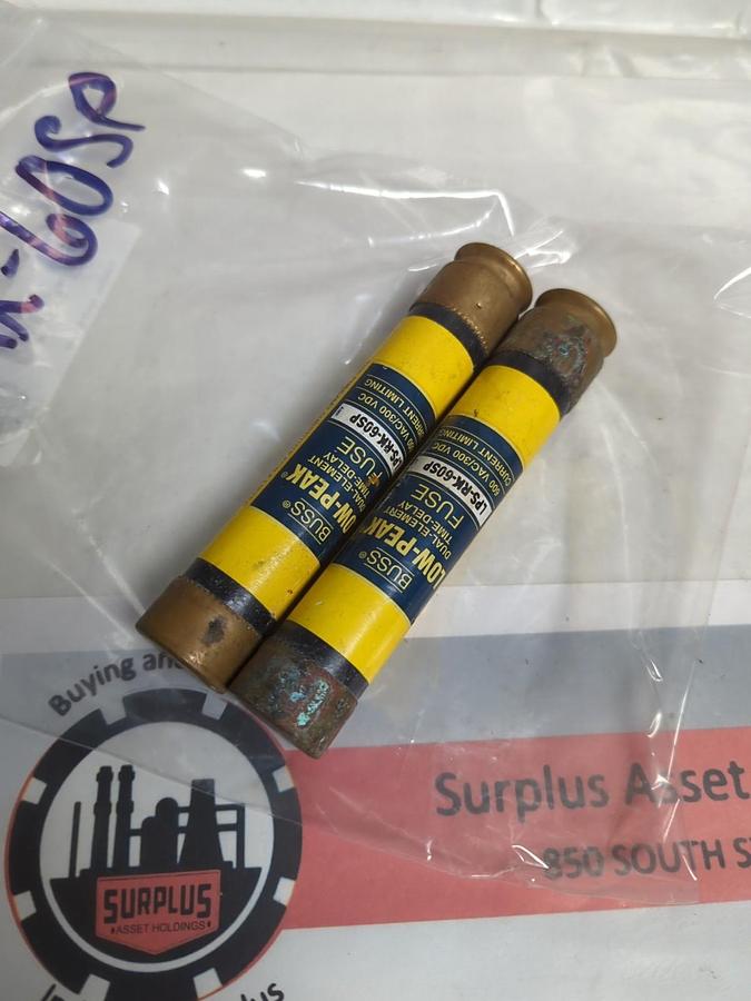 Used COOPER BUSSMANN,LPS-RK-60SP,LOW-PEAK FUSE 60 AMP LOT OF 2 PRE-OWNED