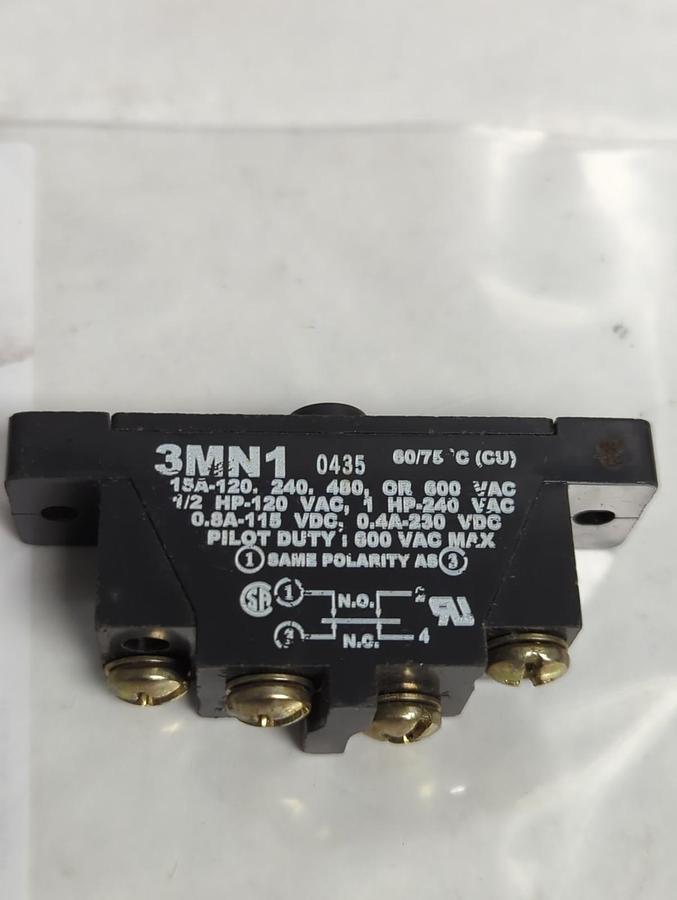 Used HONEYWELL,3MN1,SNAP ACTION SWITCH PRE-OWNED