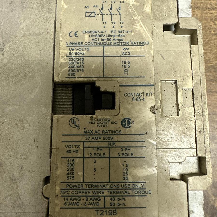 Used Cutler Hammer,CE15GN3,Contactor
