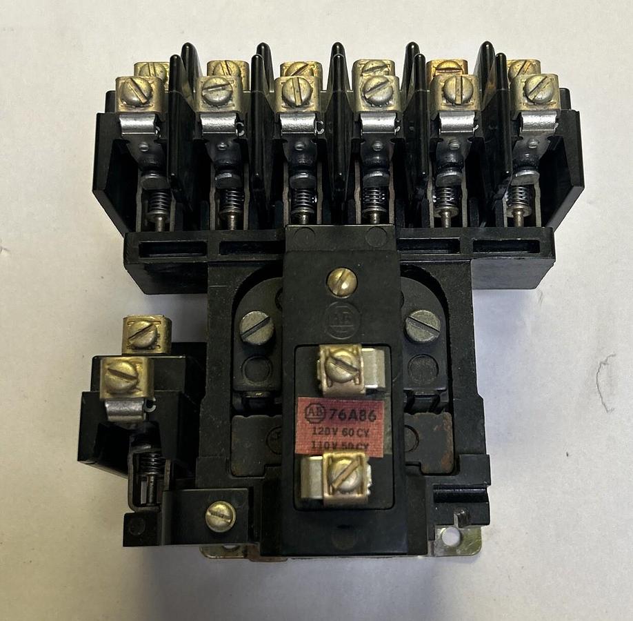 Used ALLEN BRADLEY,700-BR800A1,CONTROL RELAY