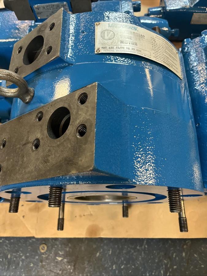 Used VICKERS,MHT-150-75/75-N1-30-S20,HYDRAULIC VANE MOTOR
