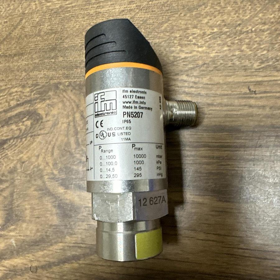 Used Efector,PN5207,Pressure Sensor