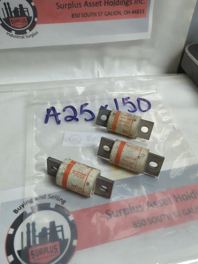 Used GOULD SHAWMUT,A25X150,AMP-TRAP 150 AMP FUSE LOT OF 3 PRE-OWNED
