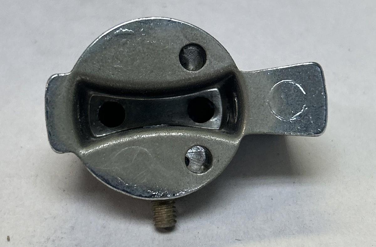 GENERAL ELECTRIC,CR2940U200BM,SWITCH HAND OPERATOR NOS