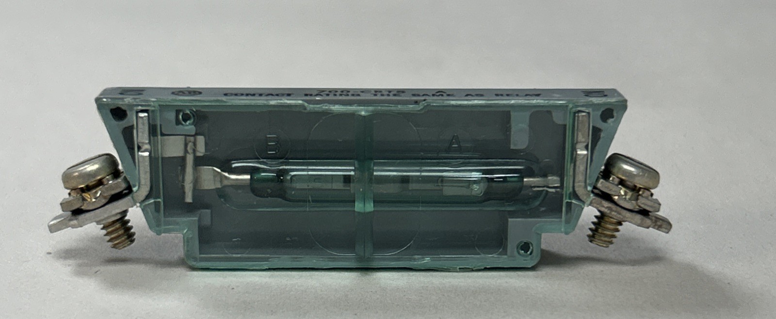 Used ALLEN BRADLEY,700-CRT5,CONTACT CARTRDGE NEW