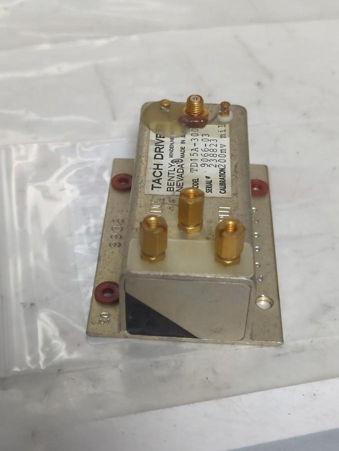 Used BENTLY NEVADA,TD15A-300,CALIBRATION 200mv mil TACH DRIVE PRE-OWNED