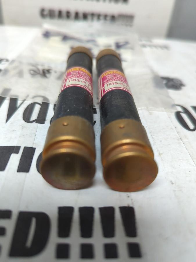COOPER BUSSMANN,FRS-R7,FUSETRON 7 AMP FUSES LOT OF 2 NOS