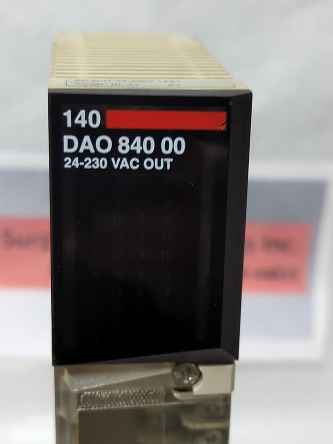 Used SCHNEIDER AUTOMATION,140 DAO 840 00,TSX QUANTUM OUTPUT MODULE 24-230 VAC USED