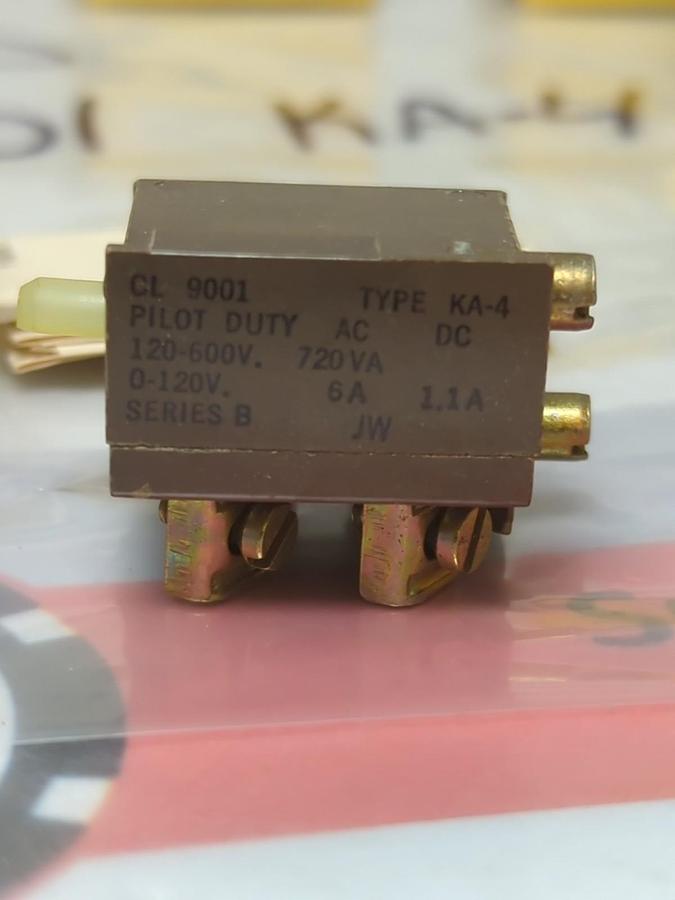 SQUARE D,9001 KA-4,CONTACT BLOCK SERIES B LOT OF 9 NOS