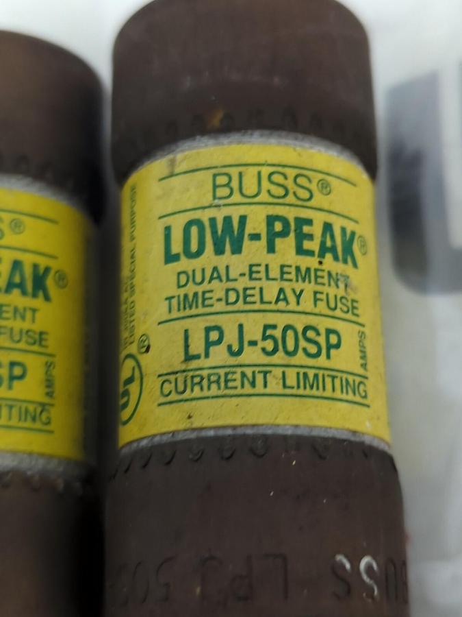 COOPER BUSSMANN,LPJ-50SP,LOW-PEAK 50 AMP FUSE LOT OF 2 NOS