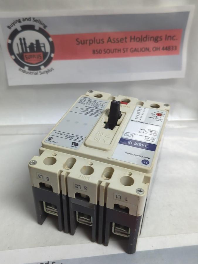 Used ALLEN BRADLEY,140M-I8,MOTOR CIRCUIT PROTECTOR 600VAC 15 AMP 3-POLE 250VDC