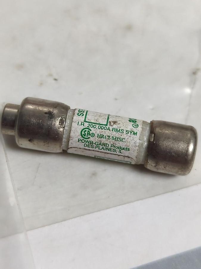 Used LITTELFUSE,CCMR5,CLASS CC 5 AMP FUSE LOT OF 5 PRE-OWNED