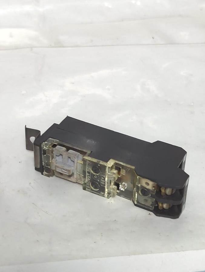 Used ALLEN BRADLEY,595-AA,AUXILIARY CONTACT SERIES B LOT OF 2 PRE-OWNED