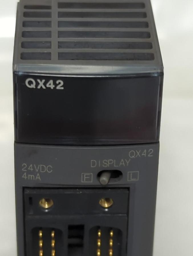 Used MITSUBISHI,QX42,INPUT MODULE 24VDC 4mA PRE-OWNED