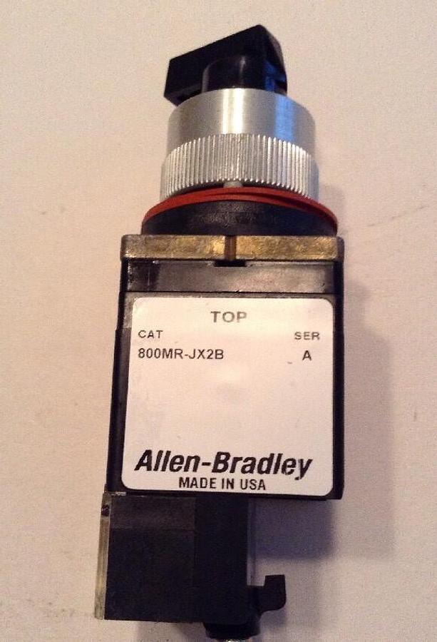 Allen-Bradley,800MR-JH2BLA,3 Position Round Selector Switch Black Knob