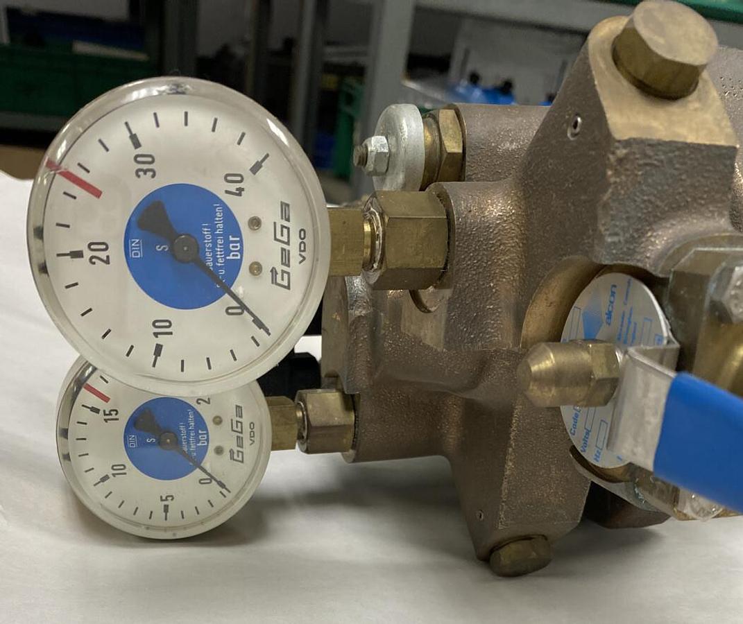 Alcon,GL-14,3/4 INCH Oxygen Gas Valve New