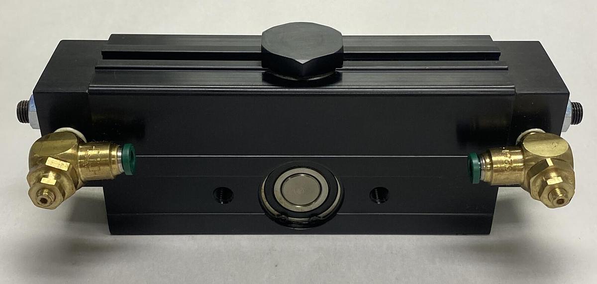 PARKER,XR157-1003FT-RR23-A,ROTARY ACTUATOR 150 PSI NOS