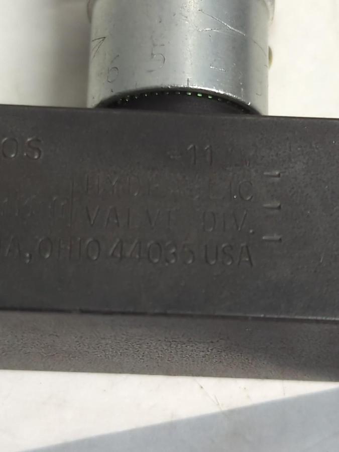 Used PARKER,F600S,HYDRAULIC FLOW VALVE PRE-OWNED