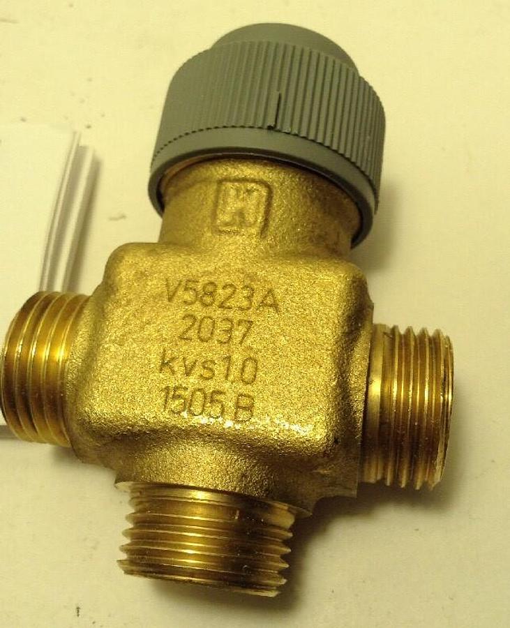 Honeywell,V5823A2037,3-Way Valve PN16 DN15 KVS 1.0