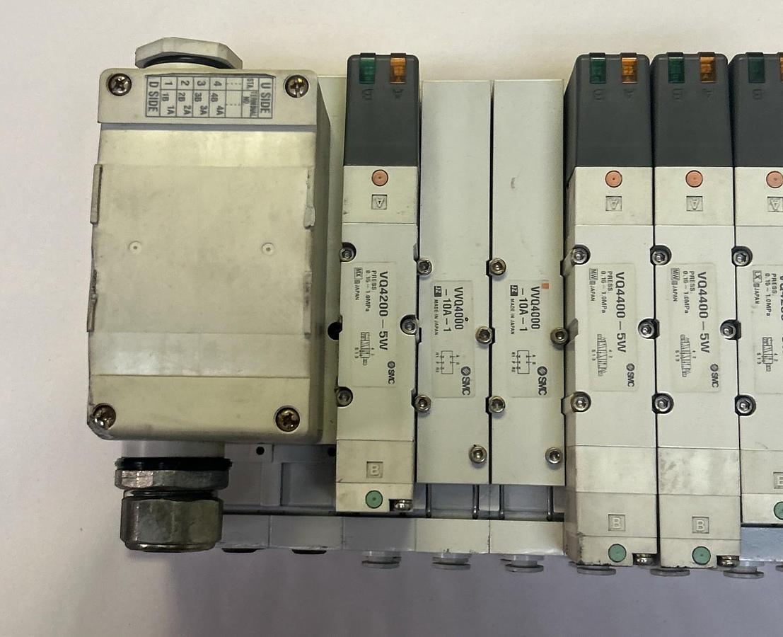Used SMC,VQ4200-5W,SOLENOID VALVE ASSMBLY VVQ4000-10A-1 VVQ4400-5W