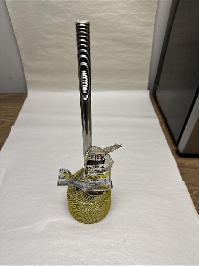 Used Fisher,28A1010X022,Plug Stem Assembly