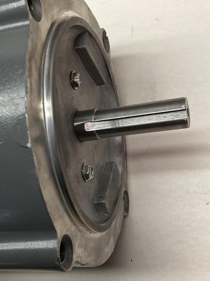 Baldor,VM3534,3-Phase Inudstrial Motor 0.33Hp 208-230/460V Frame 36C