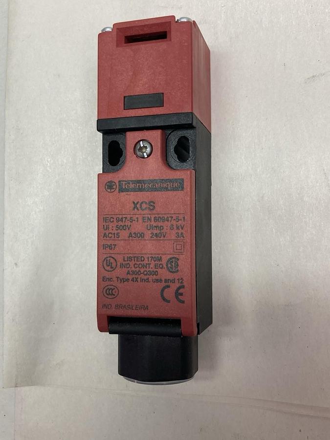 Telemecanique,XCS-PA593,Limit Switch 6kV 3A