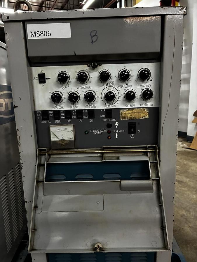 Used OTC DAIHEN,AVP-300,AC/DC TIG WELDING 300P INVERTER WELDER POWER SUPPLY 300A
