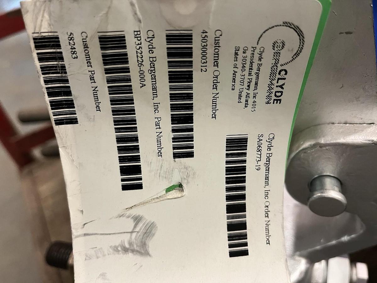 CLYDE BERGEMANN,BP352226-000A,POPPET VALVE 600Lb 2-3/8FT 1.188 SIDE PORTS