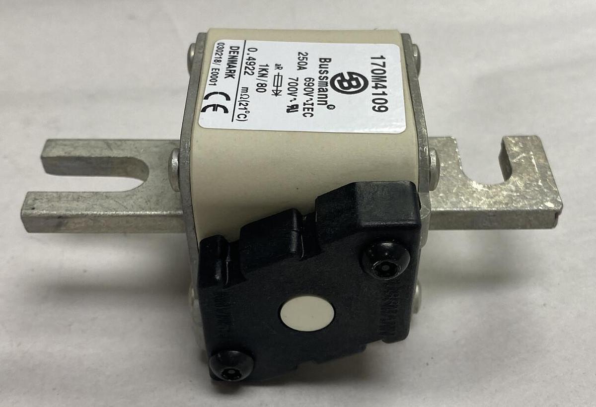 BUSSMANN,170M4109,SERIES HIGH SPEED SQUARE BODY FUSES NOS