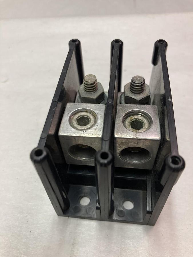 Used Gould Shawmut,63142,2-Pole Fuse Holder 600V