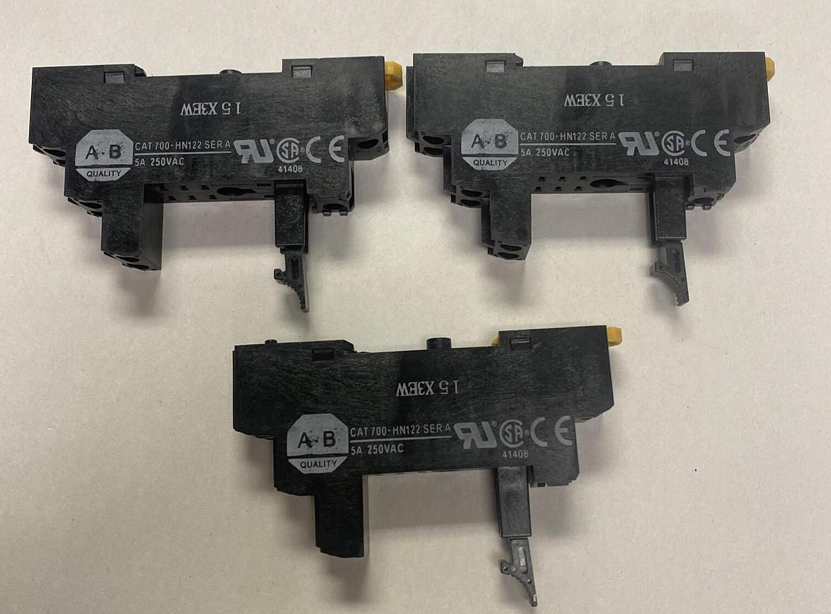 ALLEN BRADLEY,700-HN122,SER A SOCKET LOT OF 3 NOS