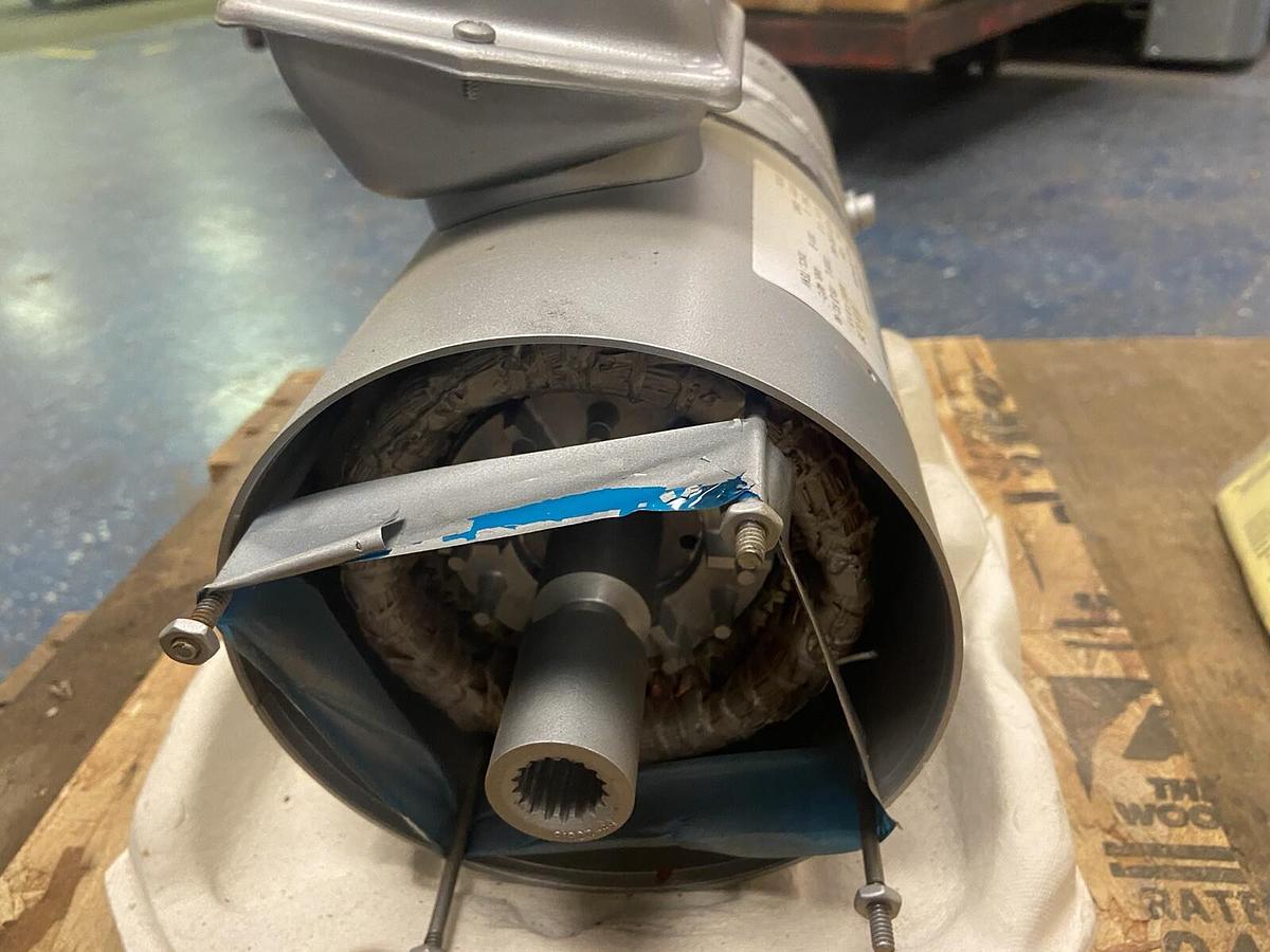 Used Electric-Gear,8E01183SB,3/4hp Crane Brake Motor 1725RPM 230/460V Frame EBP143TW