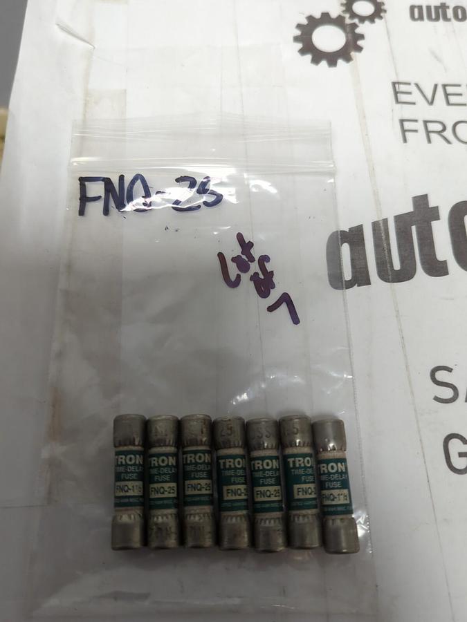COOPER BUSSMANN,FNQ-25,TRON 25 AMP FUSES LOT OF 7 NOS